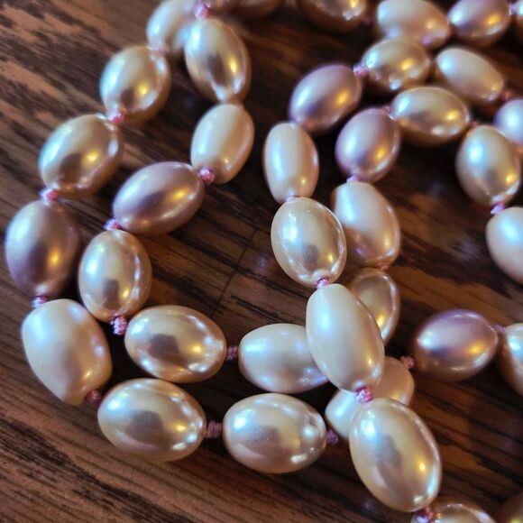 MONET Long Length Rope Pearls In Champagne, Cream, Light Mauve TIMELESS CHIC! - Picture 2 of 12